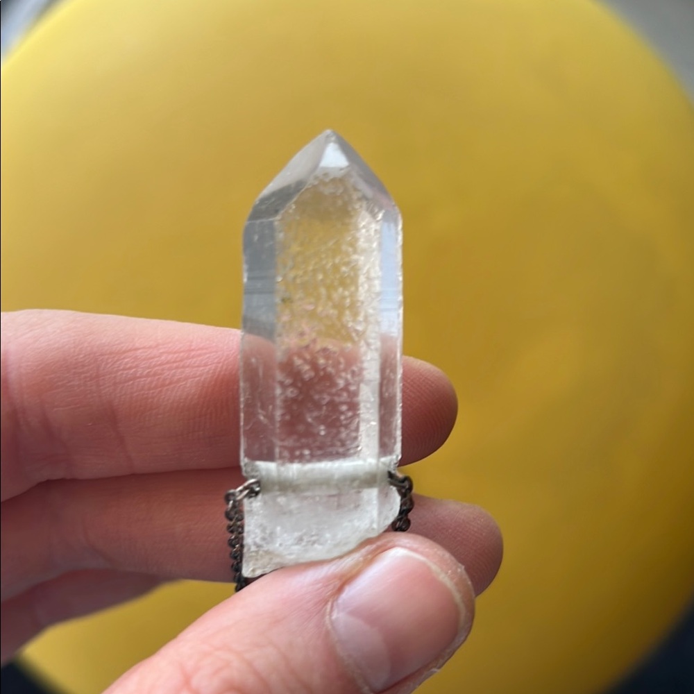 Crystal-like Pendant Necklace - Picture 10 of 10